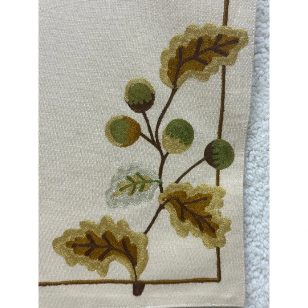 Williams Sonoma Placemats Cream Embroidered‎ Oak Leaf Acorn Fall Set of 4